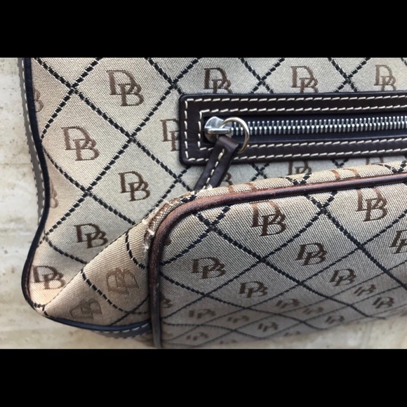 Dooney Bourke DB Logo Monogram Shoulder Bag - Picture 3 of 8